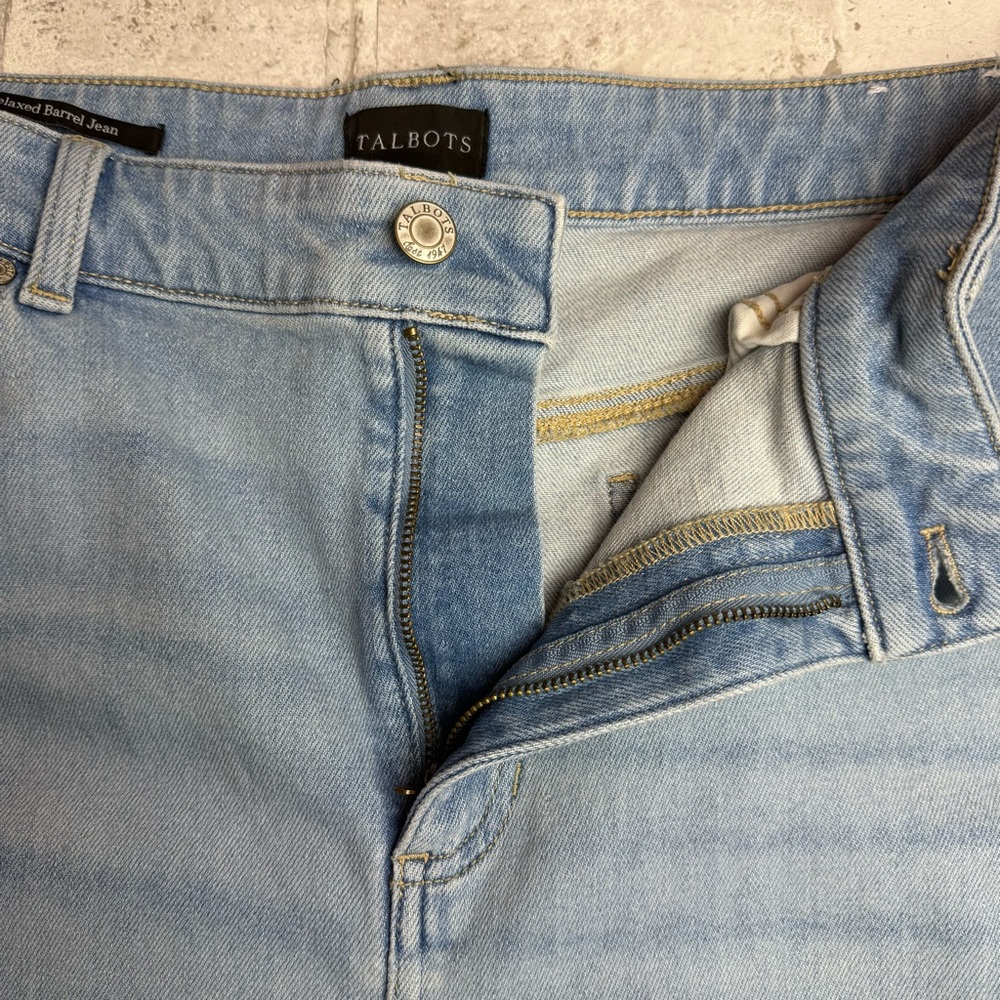 Talbots Women Relaxed Barrel Jeans Size 16 Carlina Wash Denim😍 - Picture 6 of 13